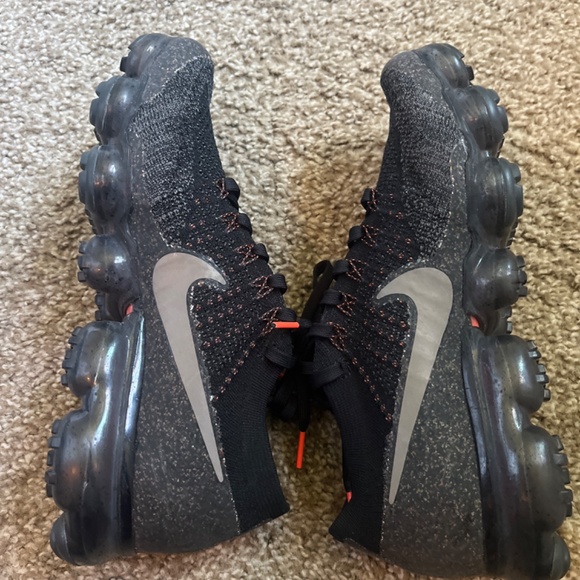 Nike Vapormax - Picture 5 of 5